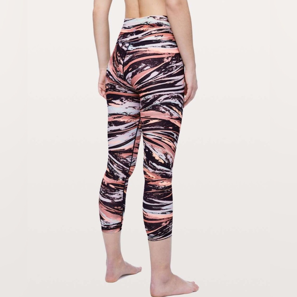 Lululemon Wunder Under High-Rise 7/8 Tight *Full-On Luxtreme 25" - Picture 1 of 6